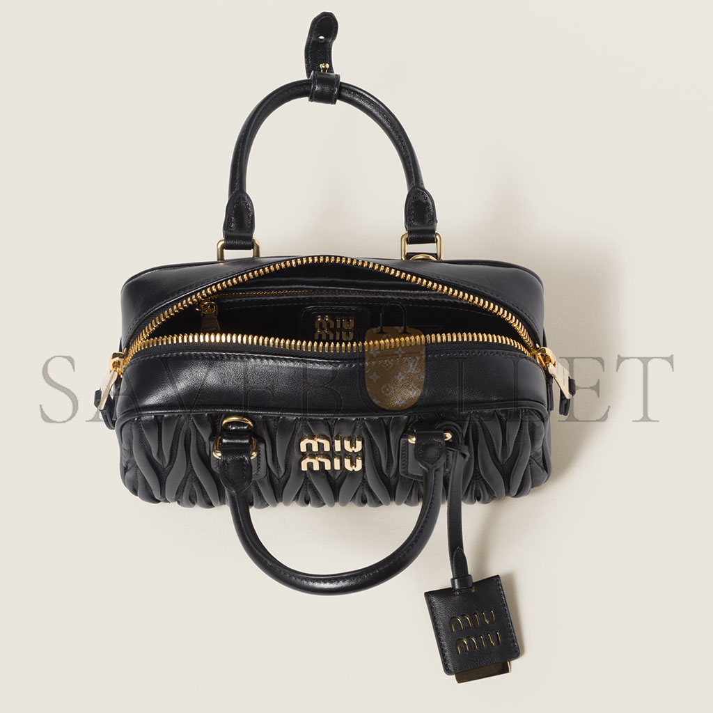 M1v M1v arcadie matelassÉ nappa leather bag 5bb142 (22*10.5*7.5cm)